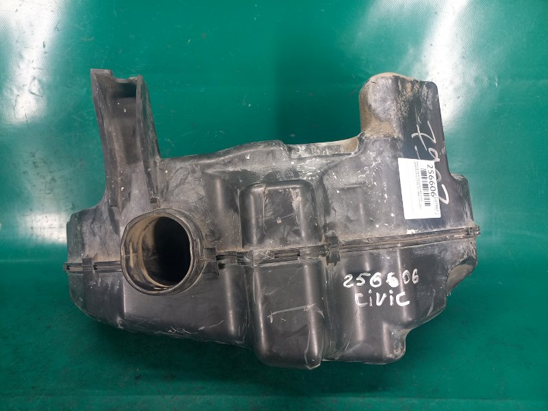 Резонатор воздушного фильтра CIVIC ES 00-05 2001 Седан 1.6 D16W7