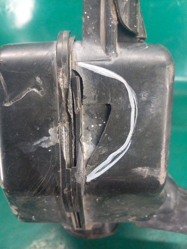 Резонатор воздушного фильтра CIVIC ES 00-05 2001 Седан 1.6 D16W7