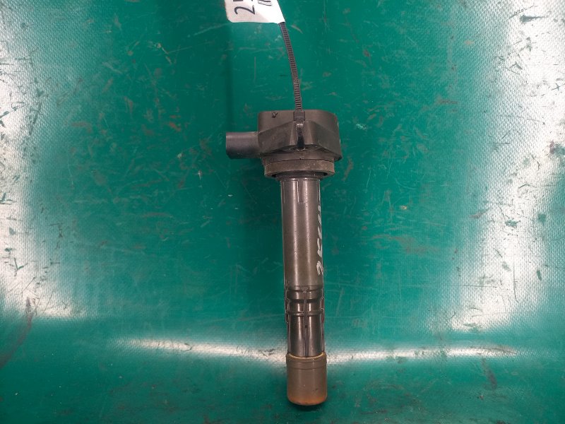 Катушка зажигания CIVIC ES 00-05 2001 Седан 1.6 D16W7 Катушка зажигания CIVIC ES 00-05 2001 Седан 1.6 D16W7