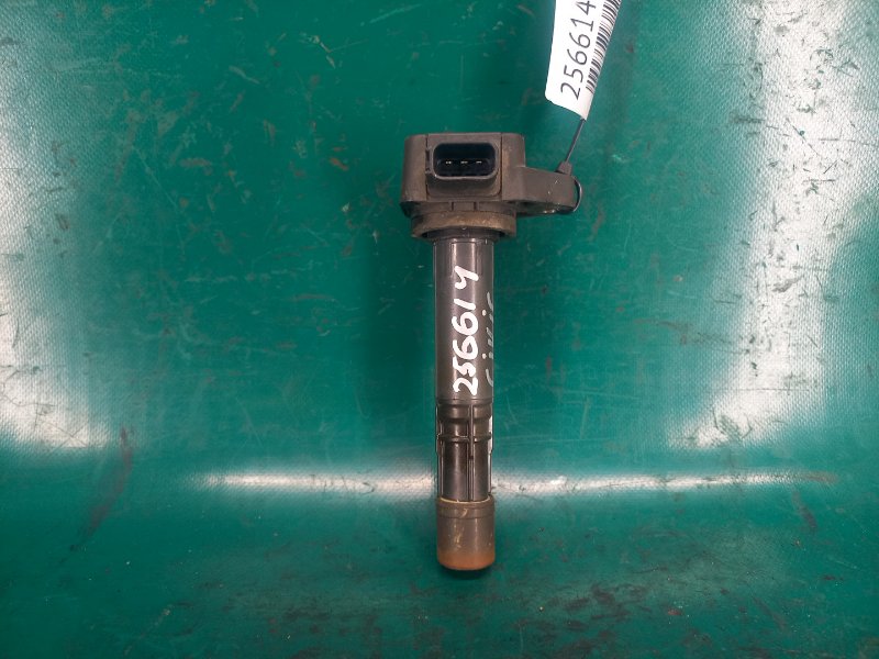 Запчасть катушка зажигания HONDA CIVIC ES 00-05 2001 Седан 1.6 D16W7 30520-PGK-A01 Б/У Катушка зажигания HONDA CIVIC ES 00-05 2001 Седан 1.6 D16W7 30520-PGK-A01 Б/У