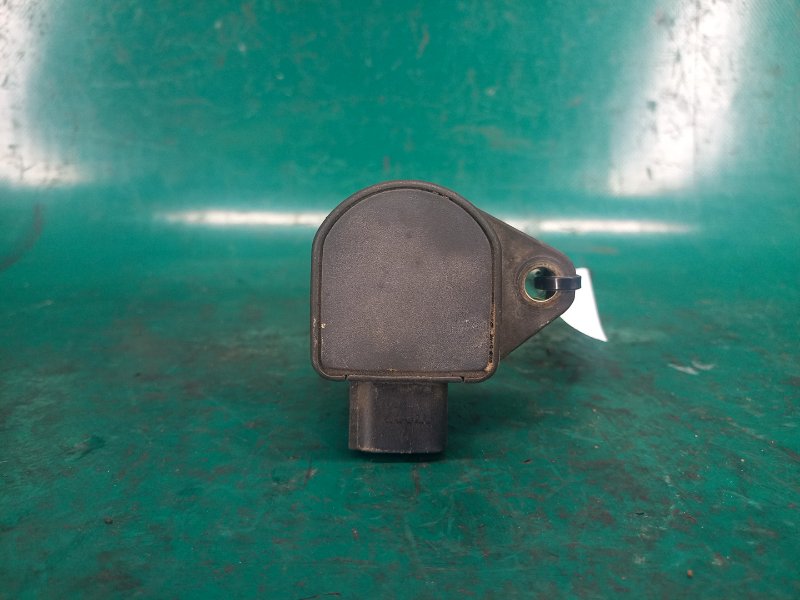 Катушка зажигания CIVIC ES 00-05 2001 Седан 1.6 D16W7 Катушка зажигания CIVIC ES 00-05 2001 Седан 1.6 D16W7