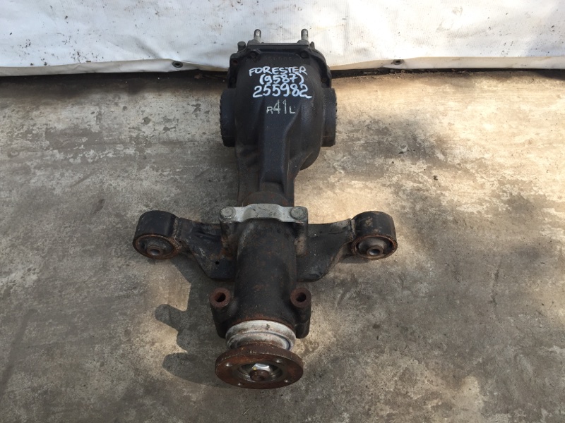 Редуктор задний SUBARU FORESTER 12-19 2018 2.5 38300AC360 Б/У