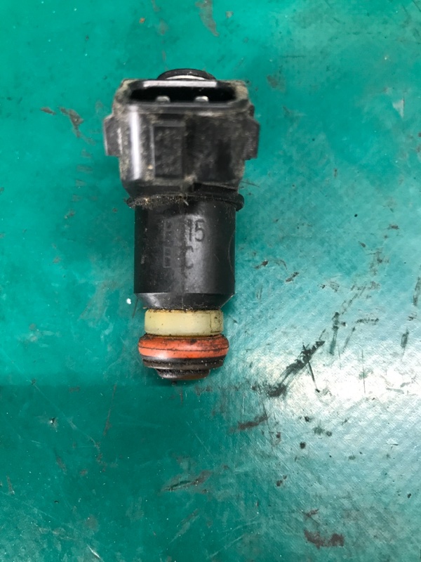 Форсунка топливная CIVIC ES 00-05 2001 Седан 1.6 D16W7