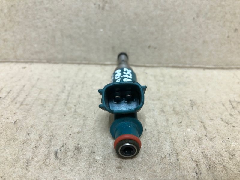 Форсунка топливная PRIUS - 30 09-17 ZVW30 Форсунка топливная PRIUS - 30 09-17 ZVW30