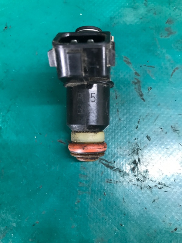 Форсунка топливная CIVIC ES 00-05 2001 Седан 1.6 D16W7