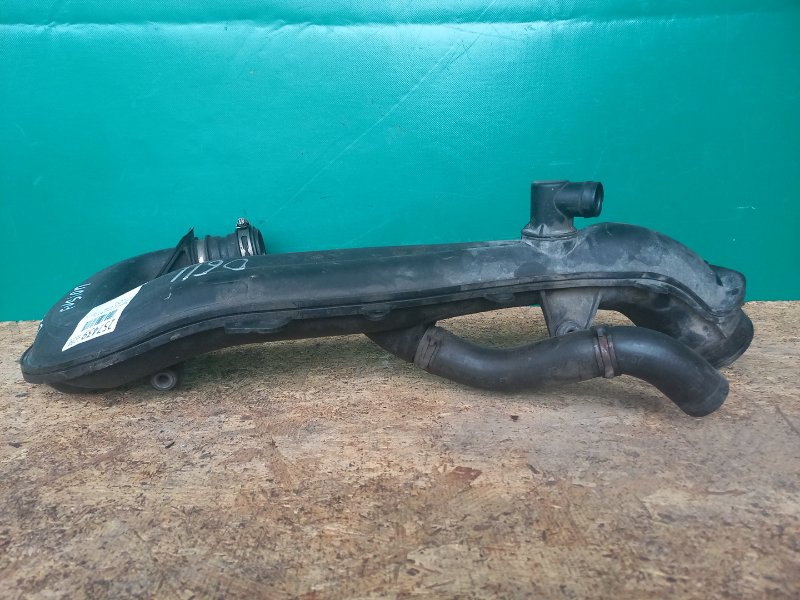 Патрубок воздушного фильтра FUSION 14- 2015 Седан C15HDTX Патрубок воздушного фильтра FUSION 14- 2015 Седан C15HDTX