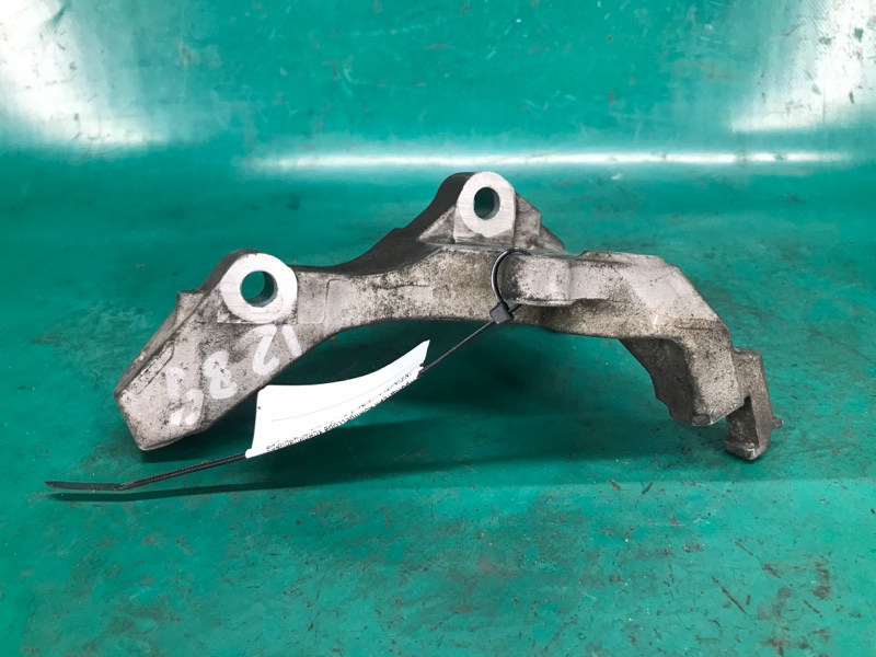 Кронштейн компрессора кондиционера M35/M45 04-10 2008 Седан 3.5 VQ35DE