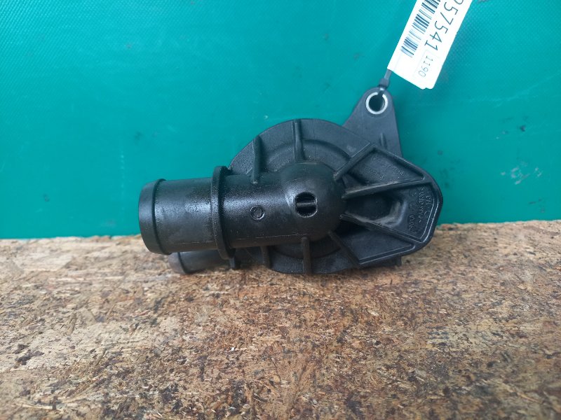 Термостат FORD FUSION 14- 2015 Седан C15HDTX DS7Z-8592-F Б/У