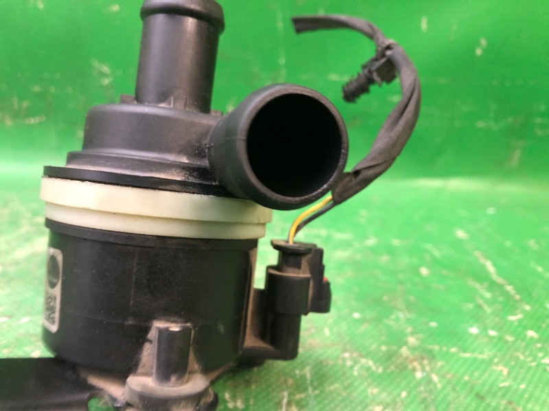 Помпа охлаждения электрическая EQUINOX 17- 2021 1.5 LYX Помпа охлаждения электрическая EQUINOX 17- 2021 1.5 LYX