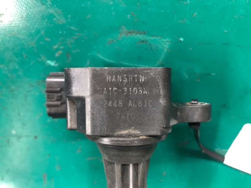 Катушка зажигания M35/M45 04-10 2008 Седан 3.5 VQ35DE Катушка зажигания M35/M45 04-10 2008 Седан 3.5 VQ35DE