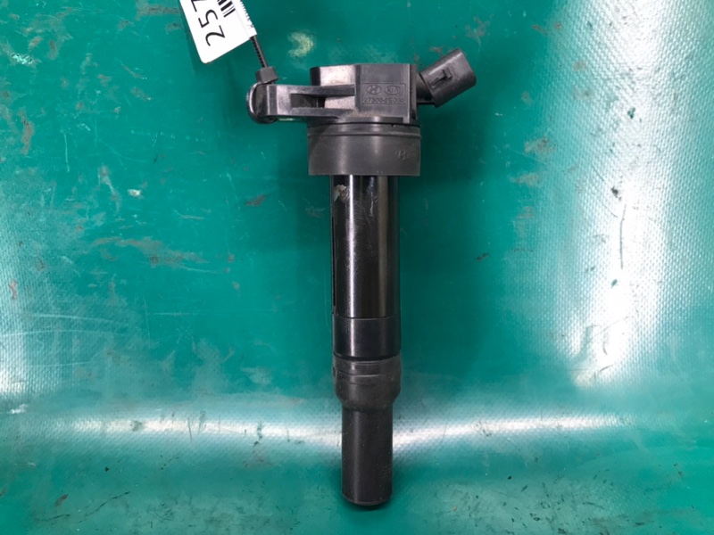 Катушка зажигания HYUNDAI ELANTRA MD 10-15 2014 Седан 1.8 G4NB 273002E000 Б/У