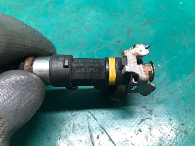 Форсунка топливная M35/M45 04-10 2008 Седан 3.5 VQ35DE