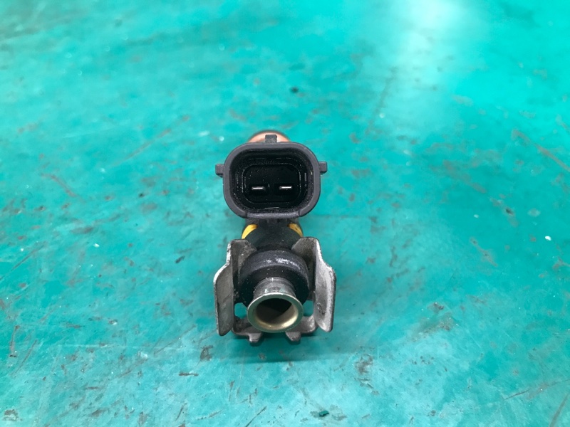 Форсунка топливная M35/M45 04-10 2008 Седан 3.5 VQ35DE Форсунка топливная M35/M45 04-10 2008 Седан 3.5 VQ35DE