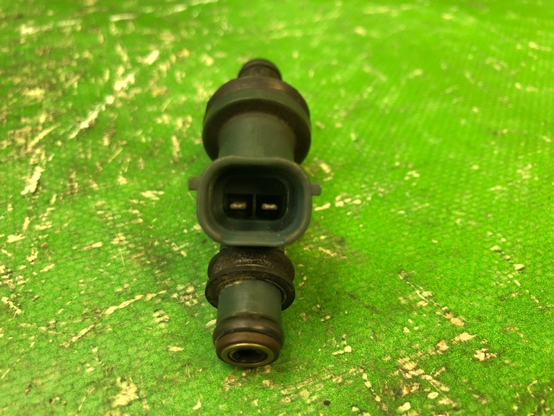 Форсунка топливная ES300 96-01 1998 MCV20 3.0 1MZFE Форсунка топливная ES300 96-01 1998 MCV20 3.0 1MZFE