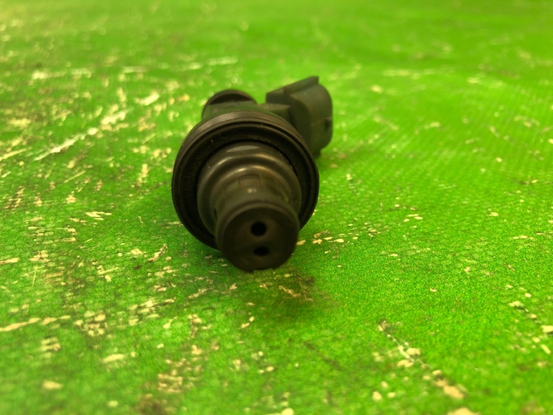 Форсунка топливная ES300 96-01 1998 MCV20 3.0 1MZFE Форсунка топливная ES300 96-01 1998 MCV20 3.0 1MZFE