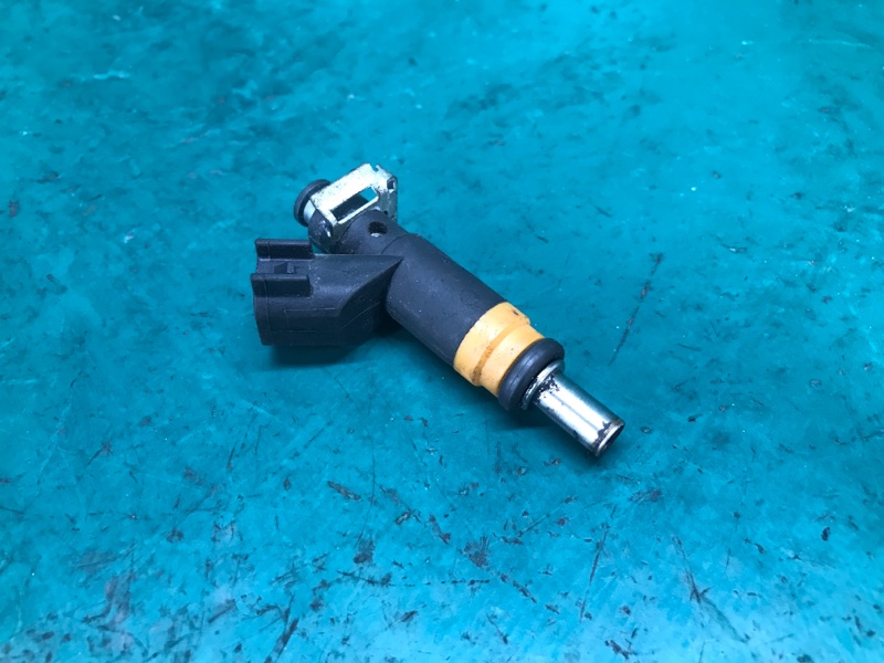 Запчасть форсунка топливная JEEP GRAND CHEROKEE 11-22 2013 Внедорожник 5.7 RL037479AB Б/У Форсунка топливная JEEP GRAND CHEROKEE 11-22 2013 Внедорожник 5.7 RL037479AB Б/У