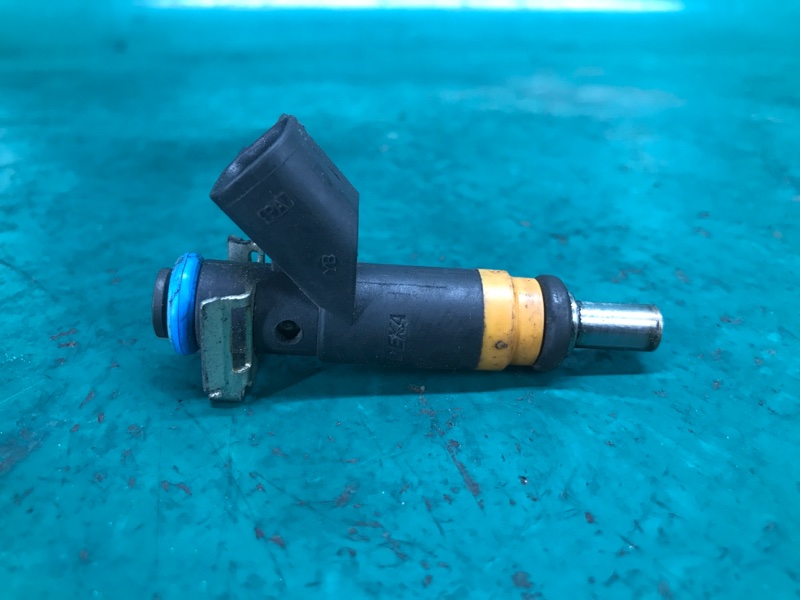 Форсунка топливная GRAND CHEROKEE 11-22 2013 Внедорожник 5.7 Форсунка топливная GRAND CHEROKEE 11-22 2013 Внедорожник 5.7