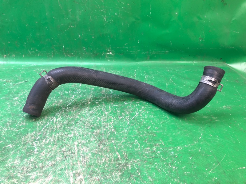 Патрубок системы охлаждения LEXUS ES300 96-01 1998 MCV20 3.0 1MZFE 1657220040 Б/У