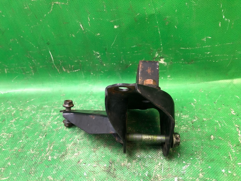 Кронштейн опоры двигателя ES300 96-01 1998 MCV20 3.0 1MZFE