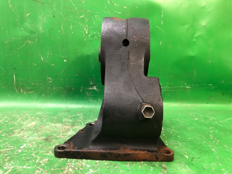 Кронштейн двигателя задний ES300 96-01 1998 MCV20 3.0 1MZFE