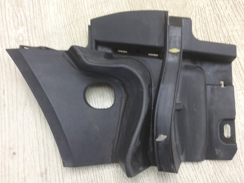 Пластик под лобовое стекло / Жабо левый MAZDA CX-9 06-16 3.7 CA