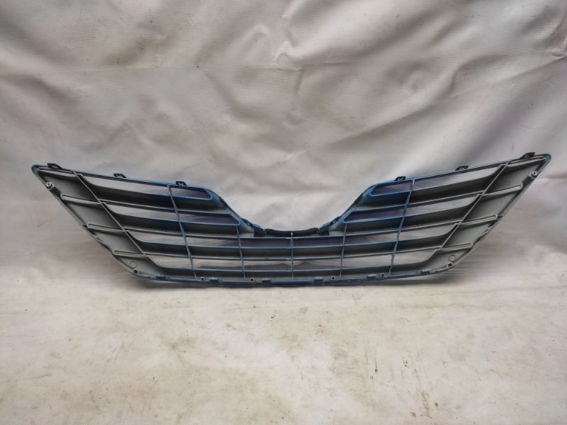 Решетка радиатора CAMRY 40 06-11