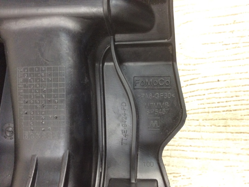 Коллектор впускной CX-9 06-16 2012 3.7 CA Коллектор впускной CX-9 06-16 2012 3.7 CA