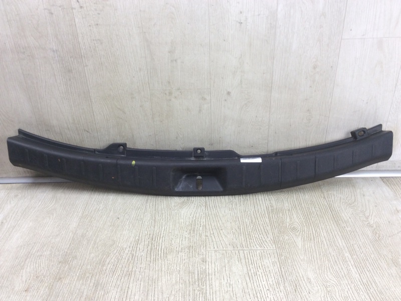 Накладка на порог багажника MAZDA CX-9 06-16 2012 3.7 CA TD11-68-89X Б/У