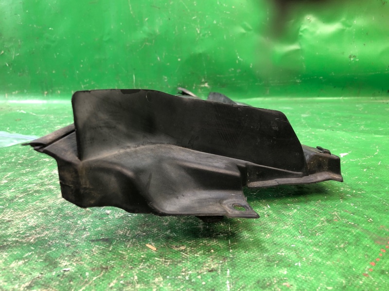 Пластик под лобовое стекло / Жабо передний правый ES300 96-01 1998 MCV20 3.0 1MZFE