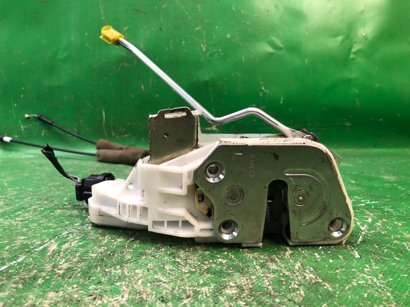 Замок двери передний левый MITSUBISHI GALANT 03-12 2010 Седан 2.4 4G69 MR599899 Б/У