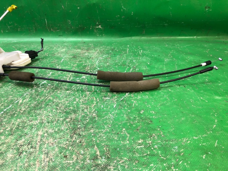 Замок двери передний левый GALANT 03-12 2010 Седан 2.4 4G69