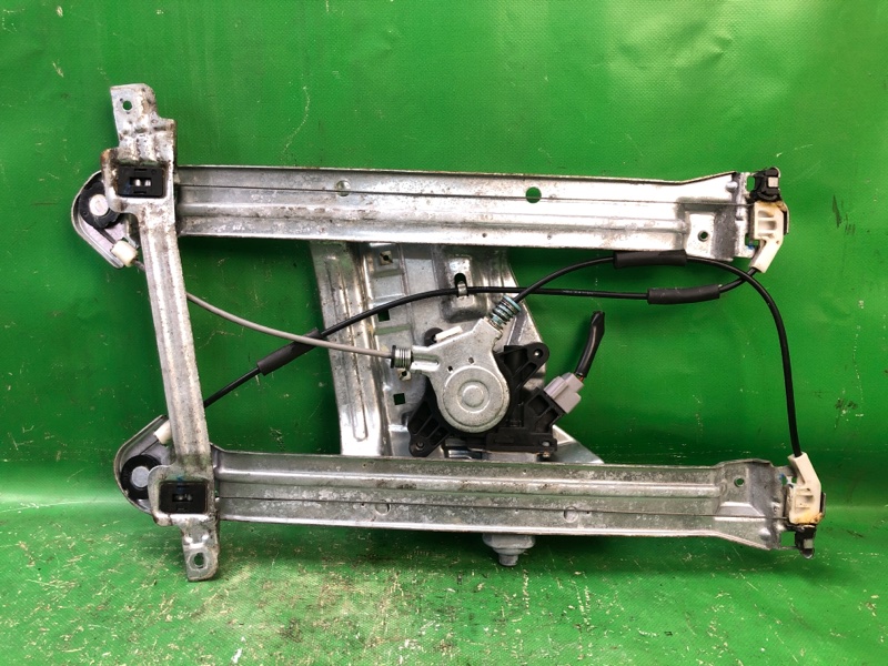 Запчасть стеклоподъемник передний правый MITSUBISHI GALANT 03-12 2010 Седан 2.4 4G69 MR599948 Б/У Стеклоподъемник передний правый MITSUBISHI GALANT 03-12 2010 Седан 2.4 4G69 MR599948 Б/У