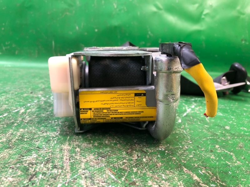 Ремень безопасности передний правый GALANT 03-12 2010 Седан 2.4 4G69