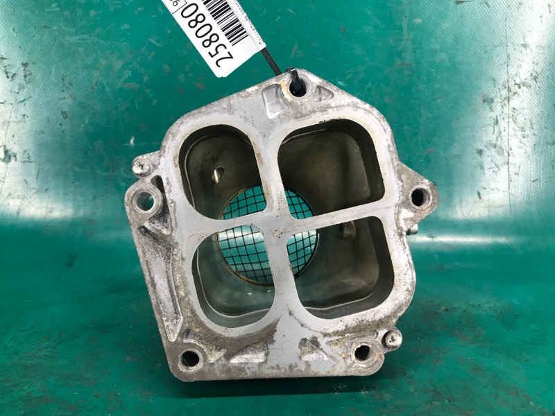 Дроссельная заслонка SOLARA 03-09 2006 Кабриолет 3.3 3MZ-FE