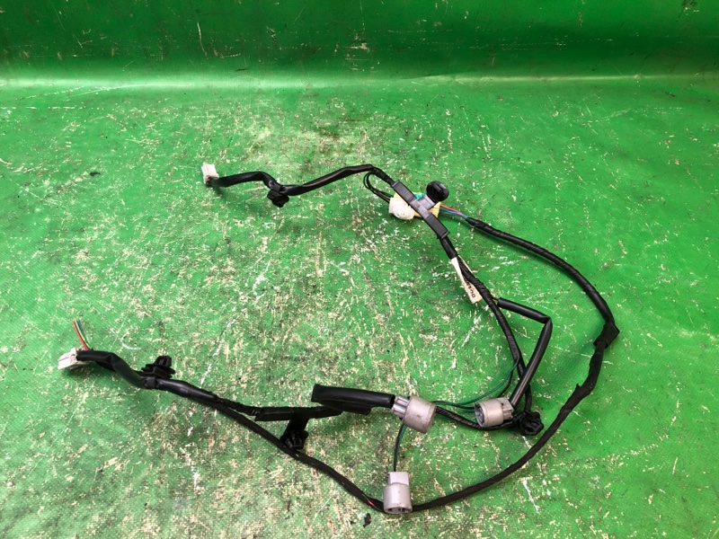 Запчасть проводка крышки багажника MITSUBISHI GALANT 03-12 2010 Седан 2.4 4G69 8512B065 Б/У Проводка крышки багажника MITSUBISHI GALANT 03-12 2010 Седан 2.4 4G69 8512B065 Б/У