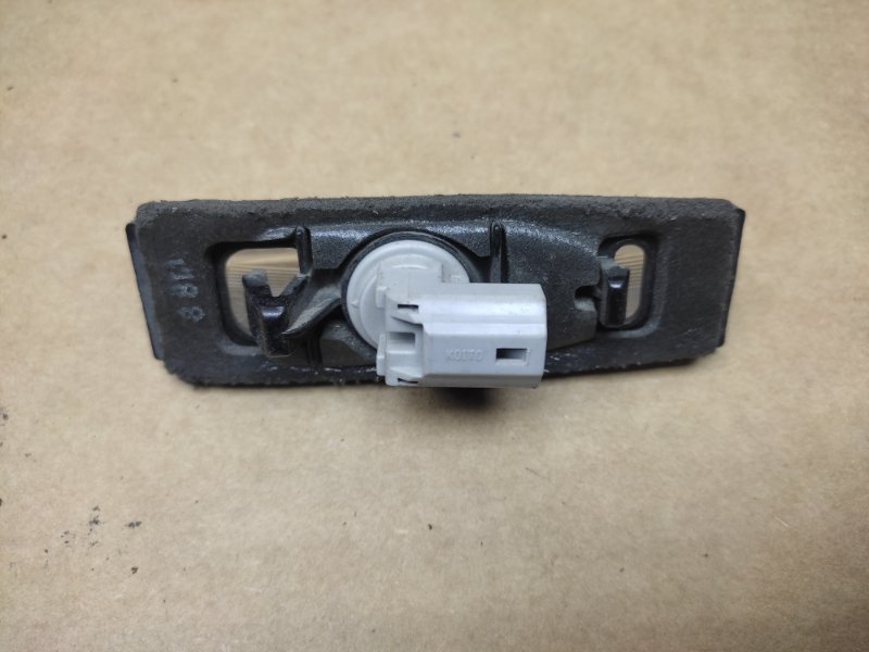 Подсветка номера CAMRY 40 06-11 Подсветка номера CAMRY 40 06-11