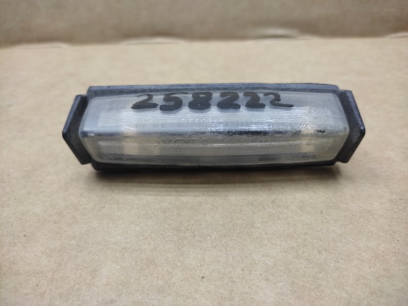 Подсветка номера TOYOTA CAMRY 40 06-11 81270-AA020 Б/У