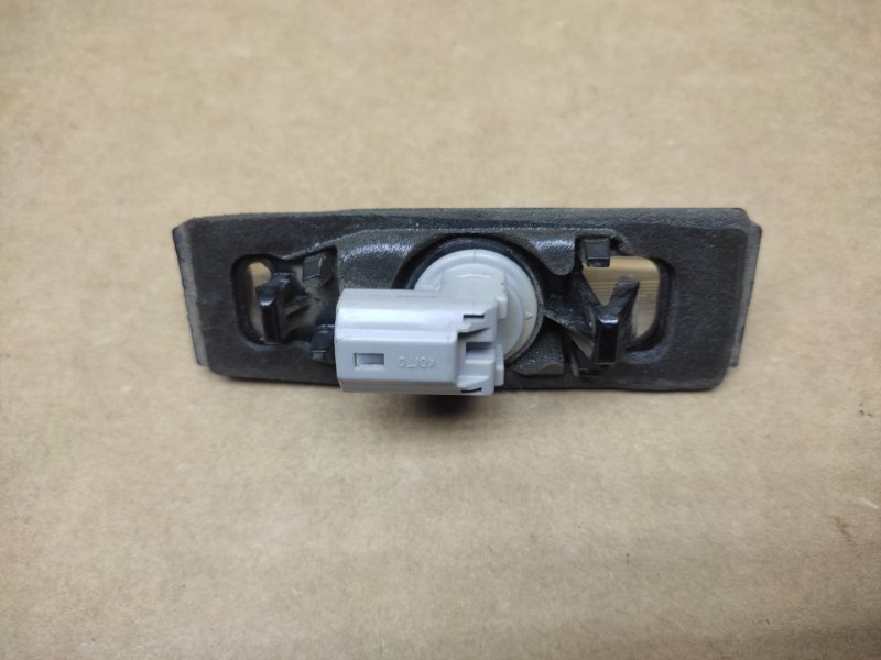 Подсветка номера CAMRY 40 06-11