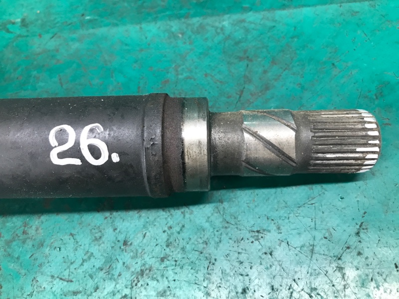 Вал промежуточный привода S70 97-00 1999 Седан 2.5 Вал промежуточный привода S70 97-00 1999 Седан 2.5