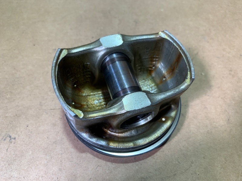 Поршень HYUNDAI ELANTRA AD 16- 2.0 G4NH