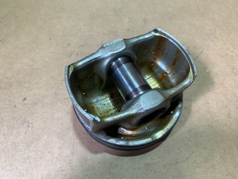 Поршень HYUNDAI ELANTRA AD 16- 2.0 G4NH Поршень HYUNDAI ELANTRA AD 16- 2.0 G4NH