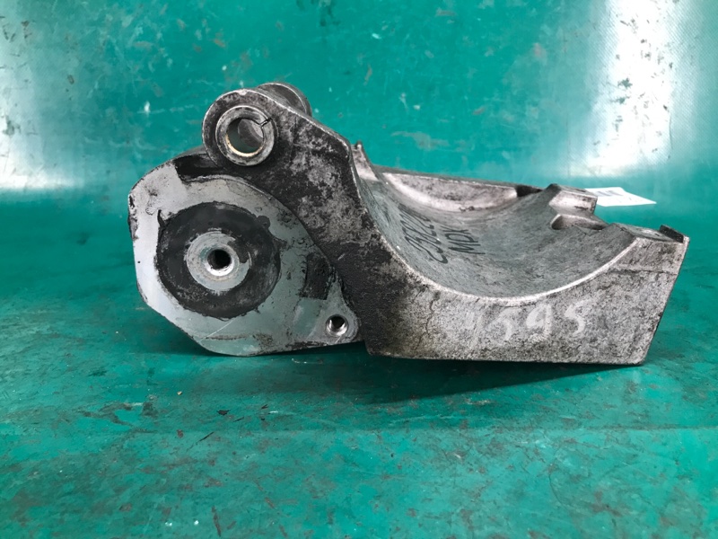 Кронштейн компрессора кондиционера ACURA MDX (YD1) 00-06 Внедорожник 3.5 J35A5