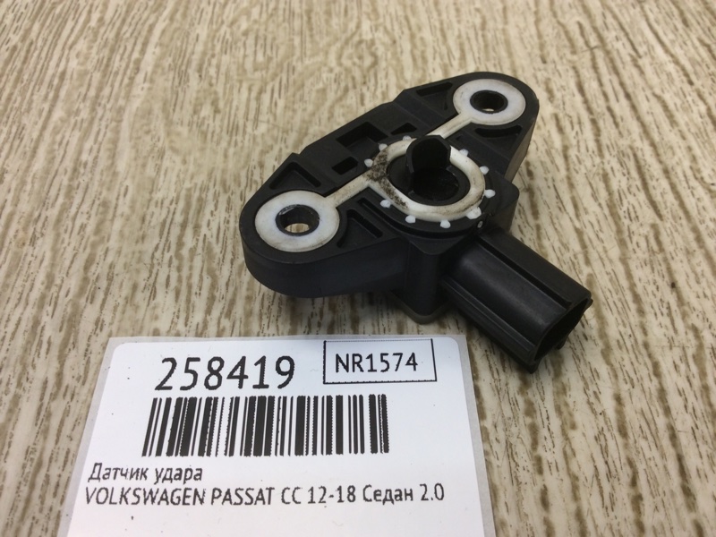 Датчик удара PASSAT CC 12-18 2013 Седан 2.0 CBFA