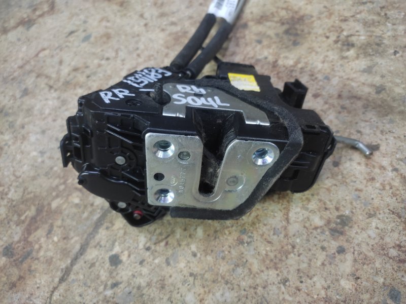Замок двери задний правый KIA SOUL AM 08-13 Хетчбек 2.0