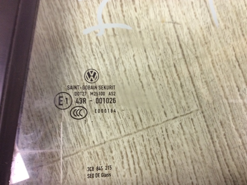 Стекло двери глухое заднее левое PASSAT CC 12-18 2013 Седан 2.0 CBFA Стекло двери глухое заднее левое PASSAT CC 12-18 2013 Седан 2.0 CBFA