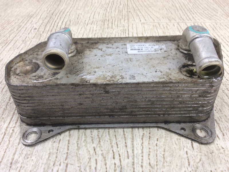 Теплообменник двигателя VOLKSWAGEN PASSAT CC 12-18 2013 Седан 2.0 CBFA 02E409061B Б/У