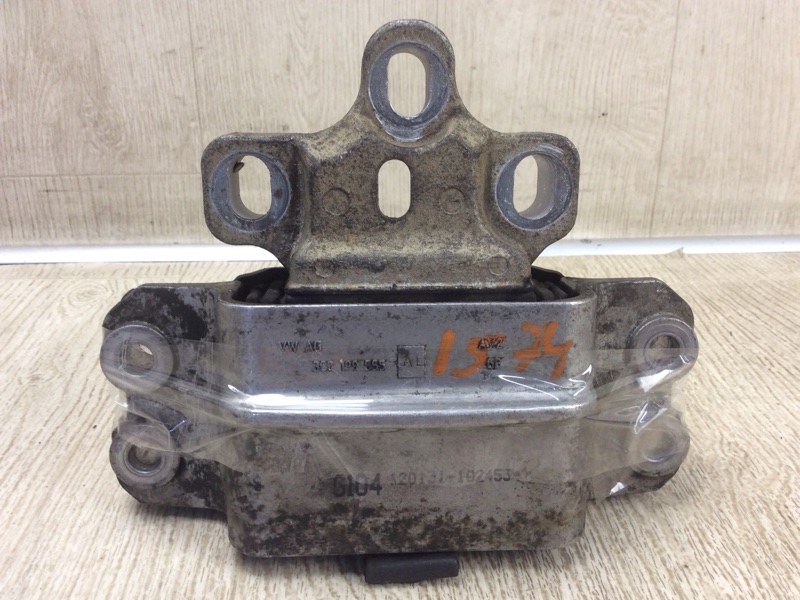 Запчасть подушка акпп VOLKSWAGEN PASSAT CC 12-18 2013 Седан 2.0 CBFA 3C0199555AE Б/У Подушка АКПП VOLKSWAGEN PASSAT CC 12-18 2013 Седан 2.0 CBFA 3C0199555AE Б/У