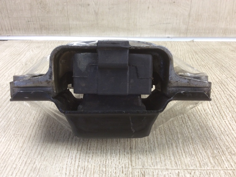 Подушка АКПП PASSAT CC 12-18 2013 Седан 2.0 CBFA Подушка АКПП PASSAT CC 12-18 2013 Седан 2.0 CBFA