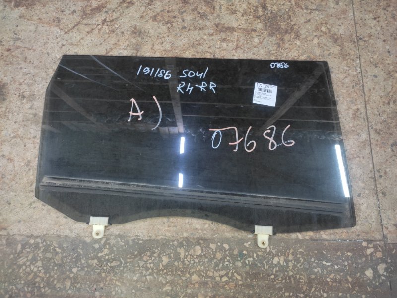 Стекло двери заднее правое KIA SOUL AM 08-13 2012 Хетчбек 2.0 83421-2K000 Б/У