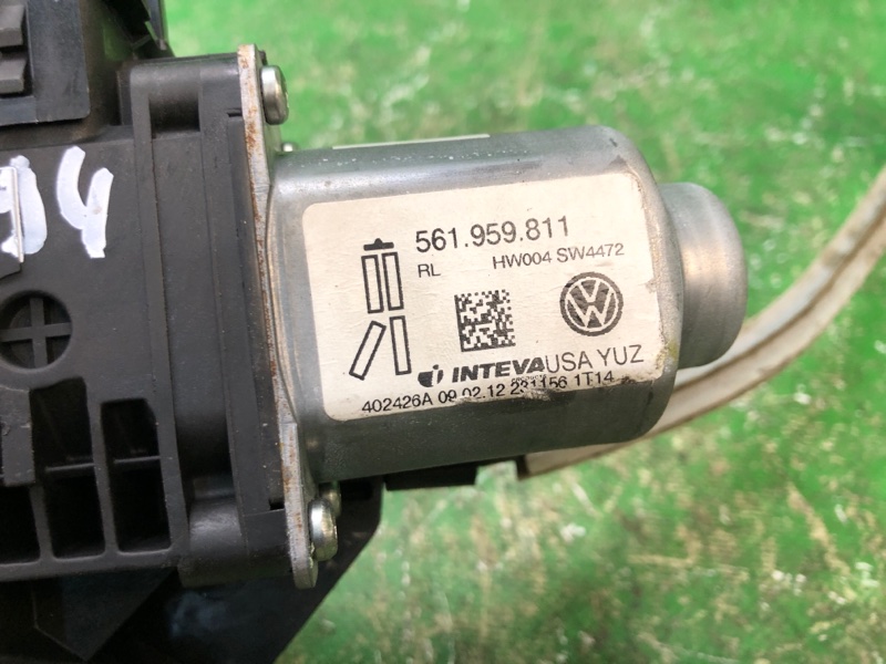 Стеклоподъемник задний левый PASSAT B7 11-15 2012 2.5 CBUA Стеклоподъемник задний левый PASSAT B7 11-15 2012 2.5 CBUA